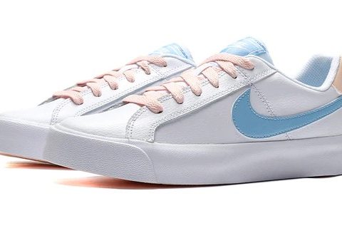 Nike Women's WMNS Court Royale Ac  Sneaker view 3
