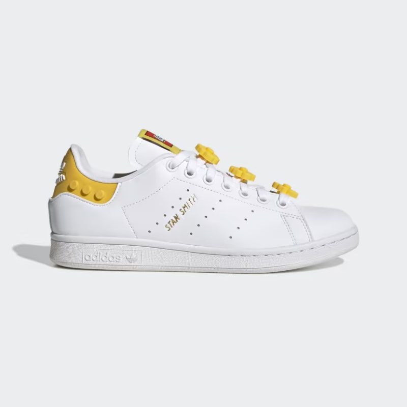 ADIDAS Originals STAN SMITH X LEGO Women White Textured Sneakers