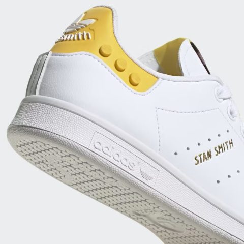 ADIDAS Originals STAN SMITH X LEGO Women White Textured Sneakers view 2