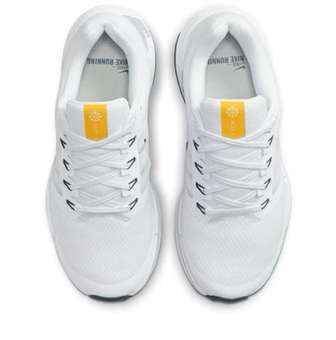 Nike RUN SWIFT 3 view 2